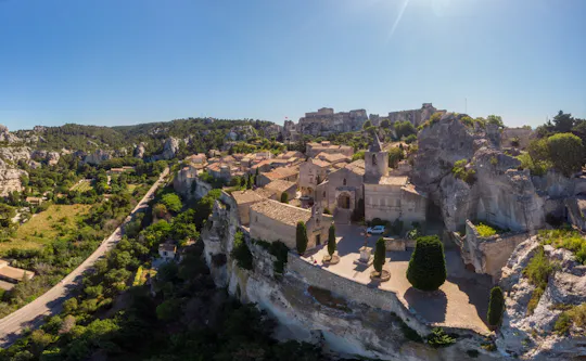 Besichtigung von Les Baux-de-Provence mit Carrières de Lumières und Weinverkostung