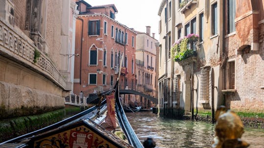 Venice Winter Pass with tour, museums from Casanova's era, time travel