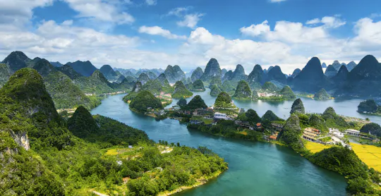 Excursão de 4 horas a Yangshuo com passeio de bicicleta pela Galeria Shili e espetáculo de Liu Sanjie