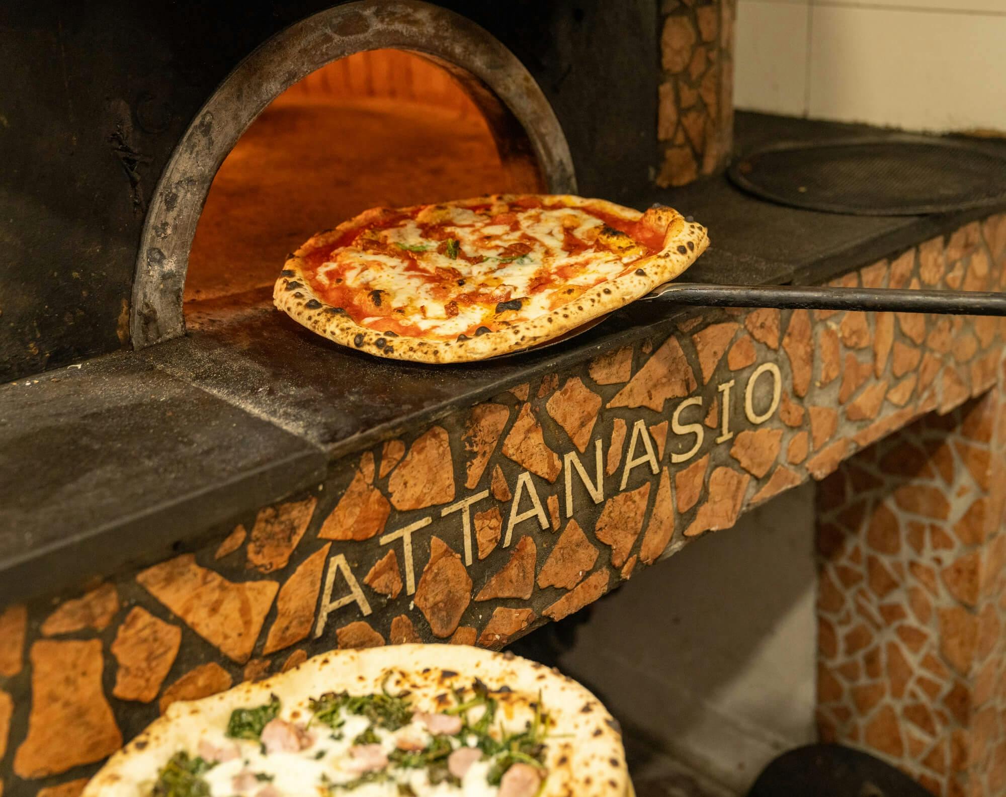 Visita guiada a Nápoles com pizzas e bebidas