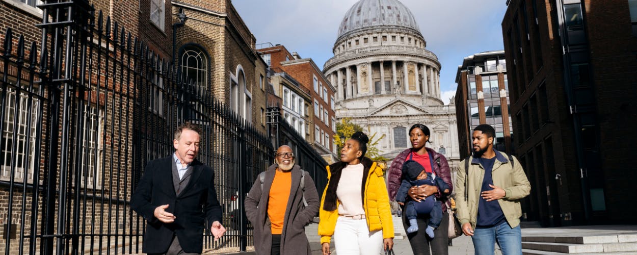 Historic London City walking tour