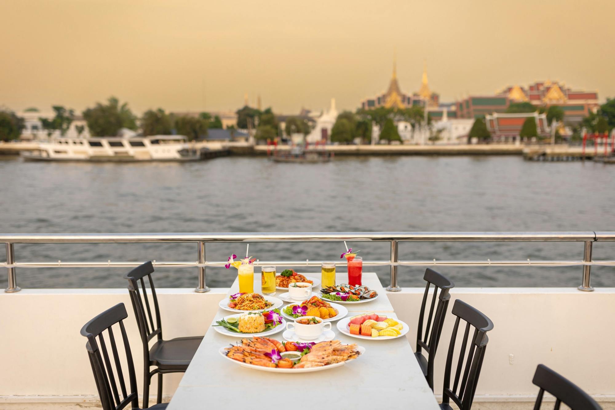 Dinner cruise on Bangkok’s Chao Phraya River