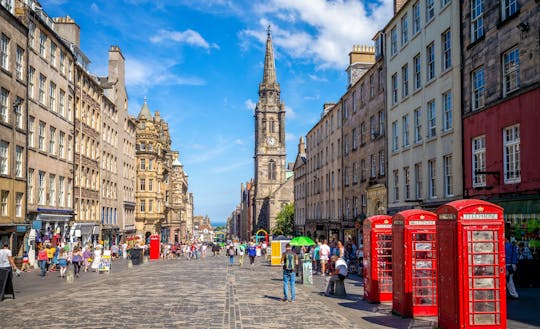 Edinburgh Old Town Tour mit lokalem Tourguide in Englisch
