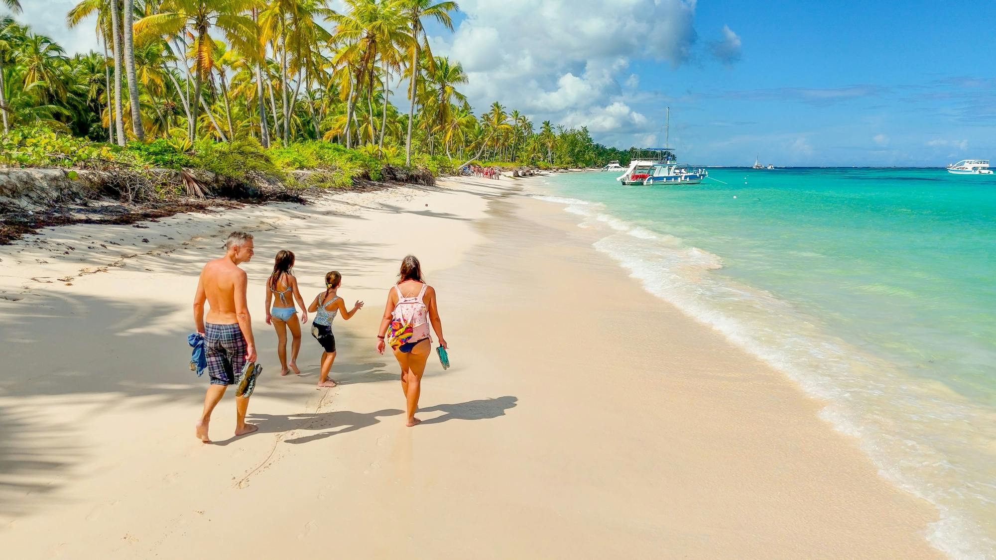 Punta Cana full-day tour with catamaran cruise and Monkeyland visit