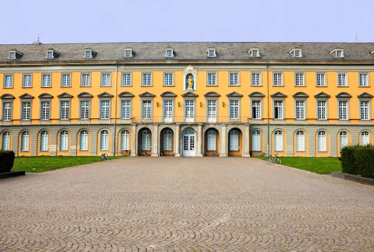 Bonn city highlights self-guided audio tour