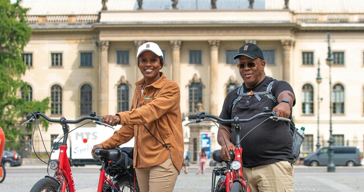 Berlijn geschiedenis stad fietstour met biertuin stop