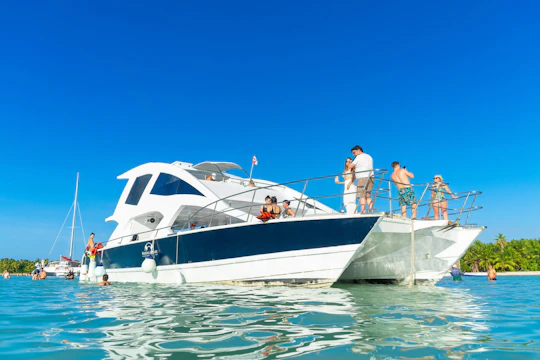 Punta Cana catamaran cruise with snorkelling