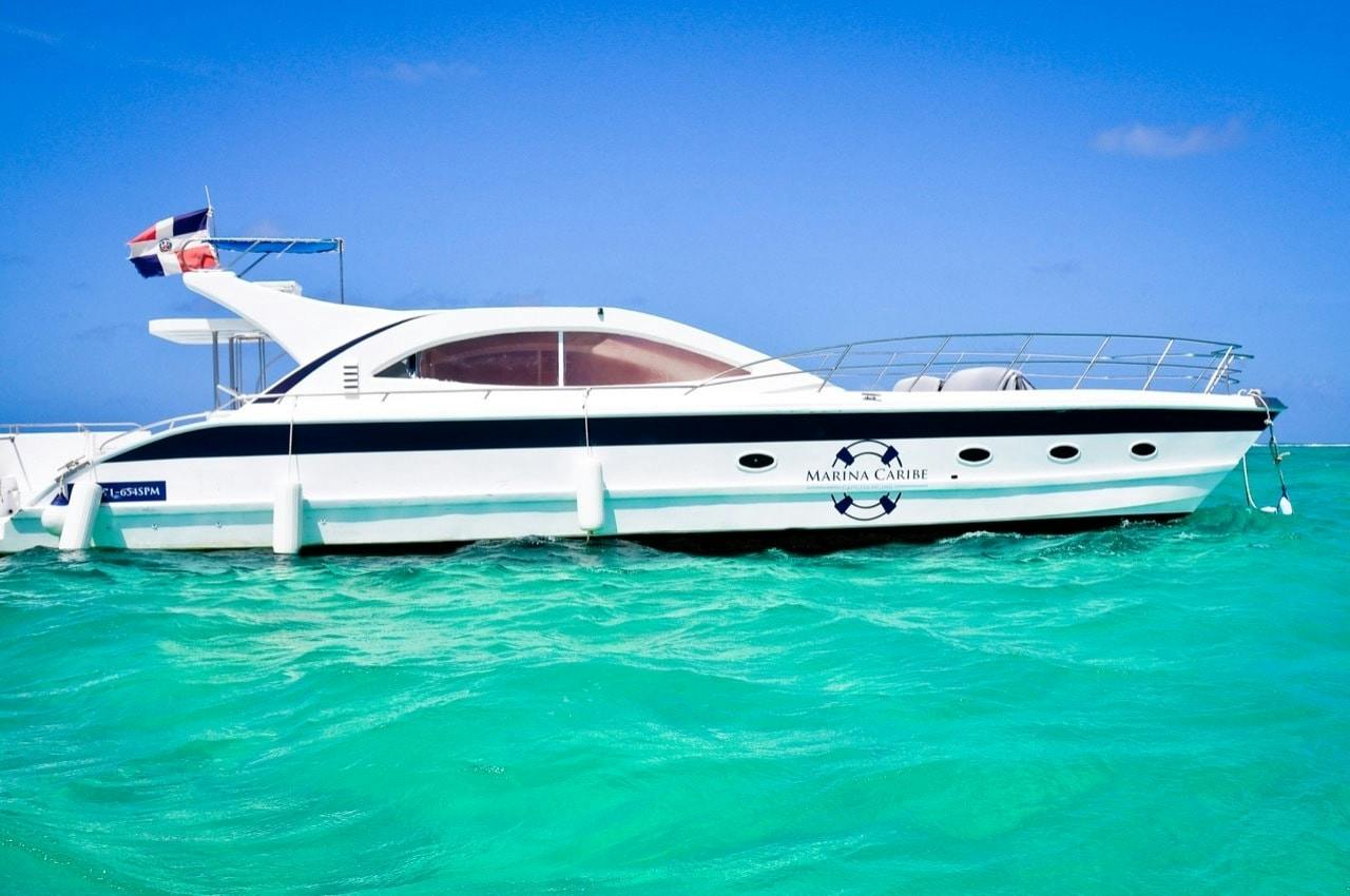 Half-day Bavaro cruise with snorkel stop