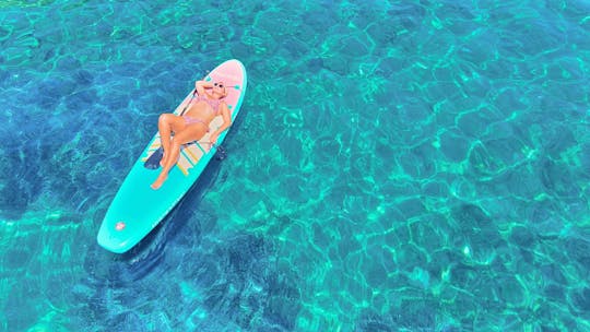 Croisière en catamaran de luxe au coucher du soleil dans la baie d'Elafonisi depuis Paleochora - billet uniquement