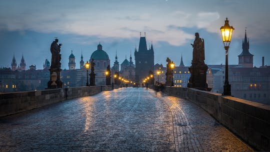 Jogo de aventura na cidade de Praga no seu smartphone - 