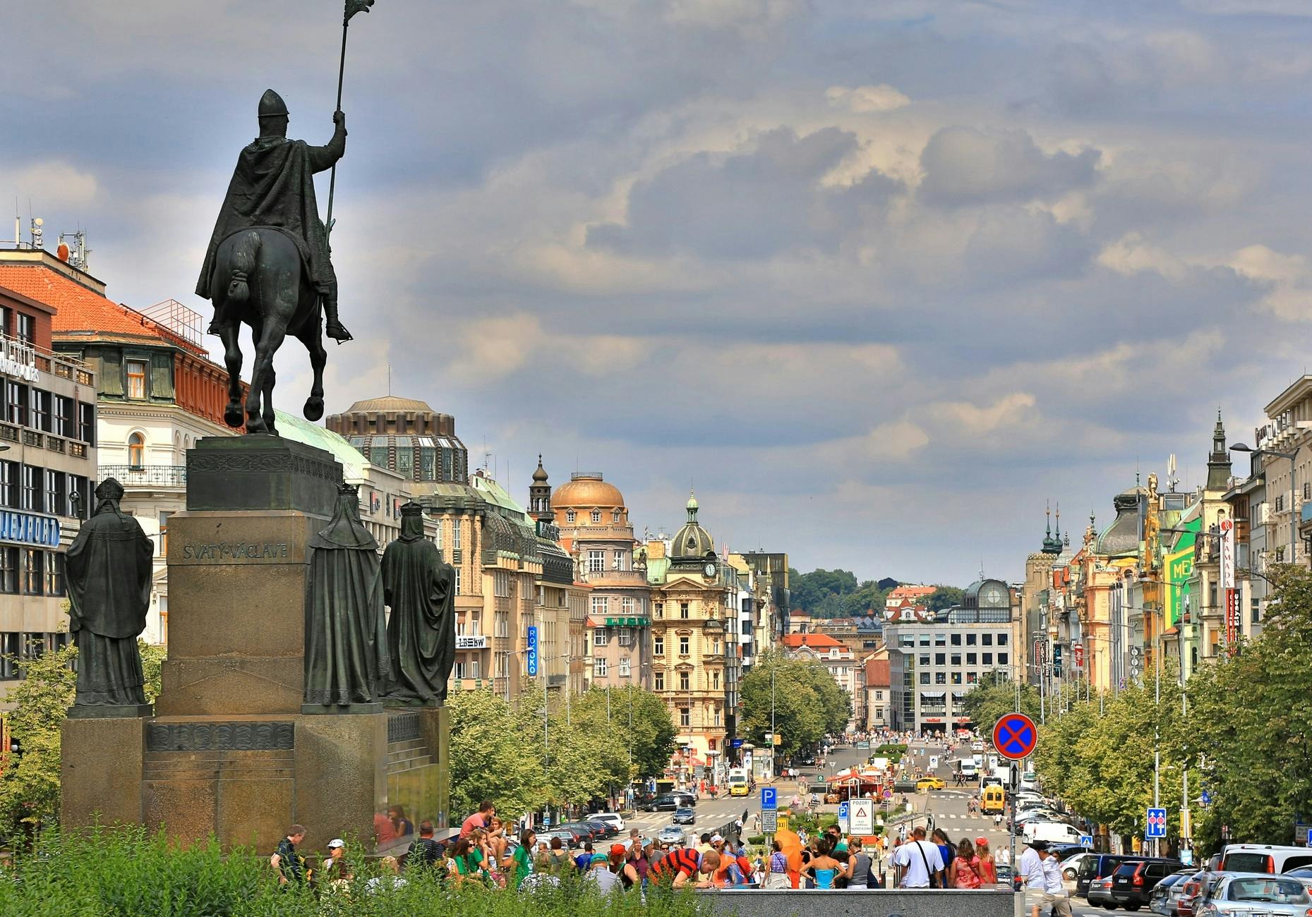 Guided walking tour of Prague's historic centre
