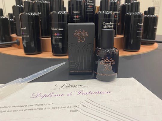 Taller de descubrimiento en Molinard Parfums, Niza