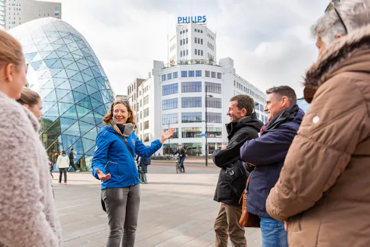 Eindhoven: Privéwandeling met een lokale gids