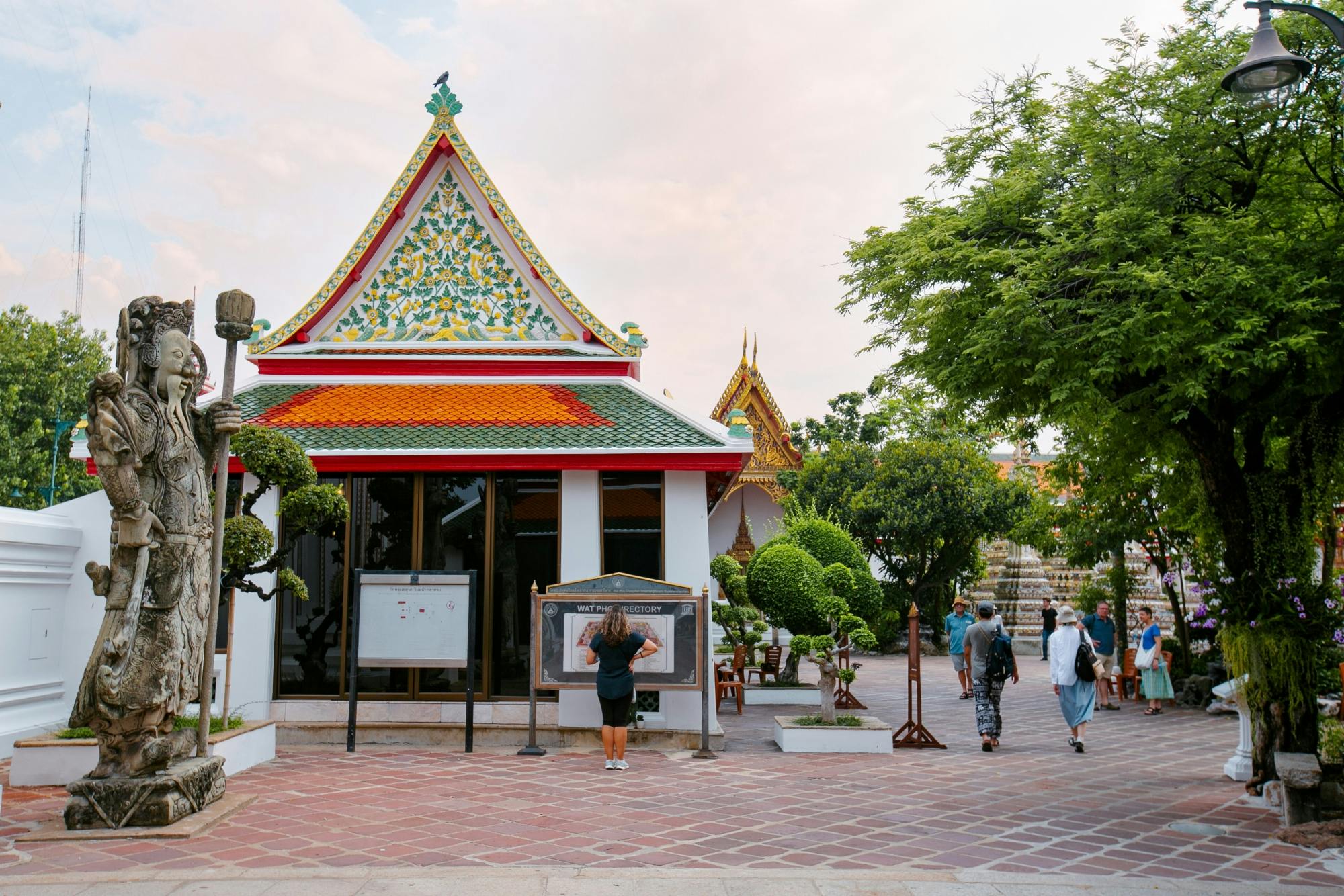 Bangkok Canal, temples and Grand Palace tour