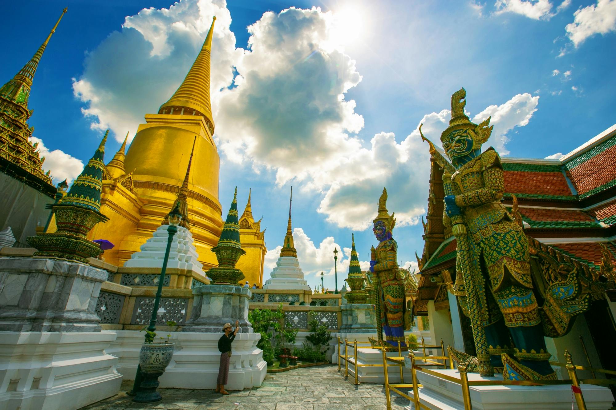Bangkok Canal, temples and Grand Palace tour