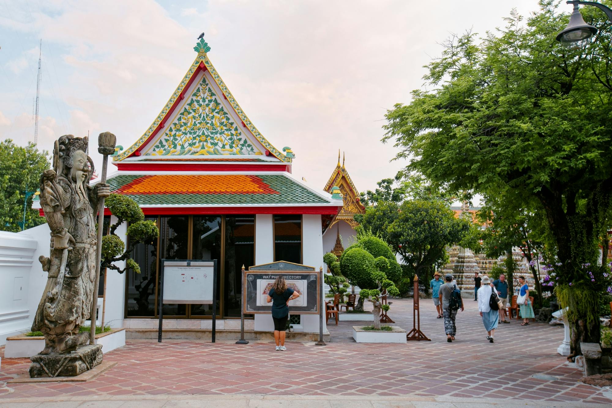 Bangkok Canal, temples and Grand Palace tour