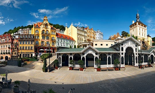 Viagem guiada de um dia à cidade termal de Karlovy Vary a partir de Praga
