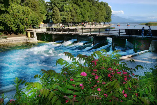 Visita guiada a Kalishta, Struga y Vevchani desde Ohrid