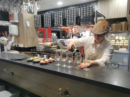 Food Tour of the Paul Bocuse market place in Lyon