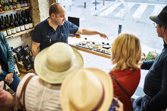 3-Hour Food Tour in Vieux Lyon