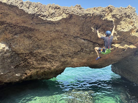 Aventura de coasteering em Maiorca