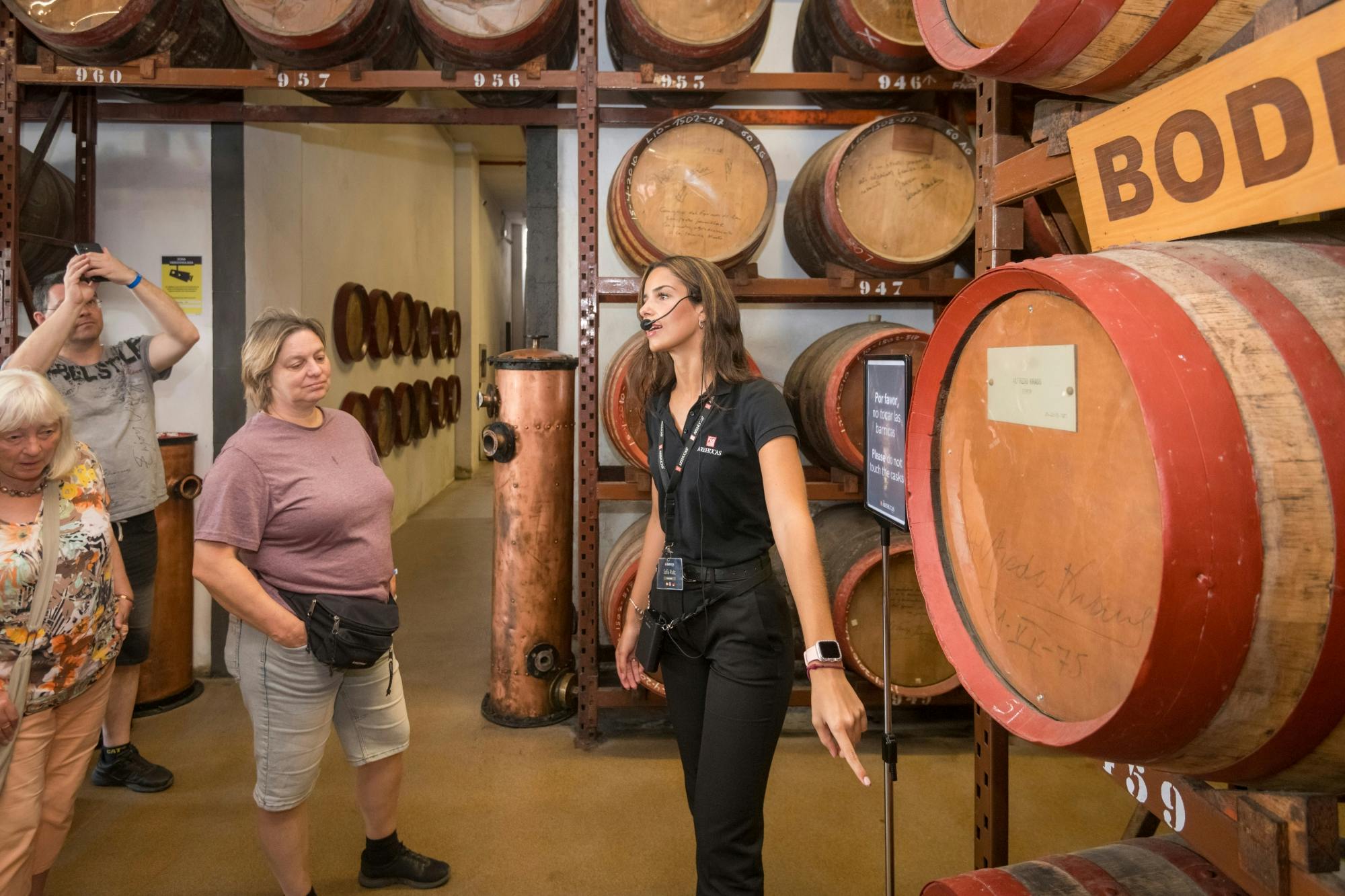 Gran Canaria food tour with distillery visit and tastings