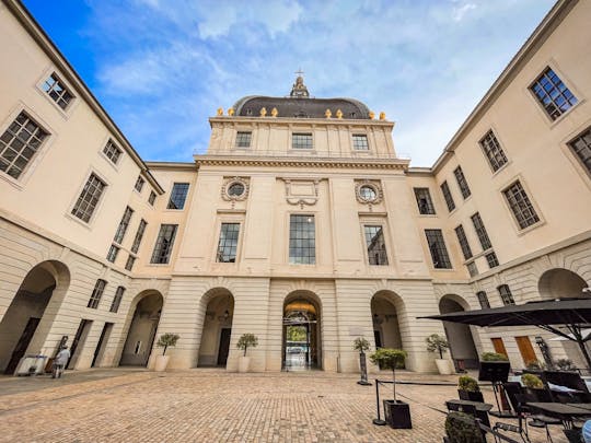Lyon old town guided walking tour