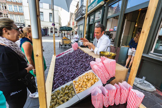 Taste of Ghent private chocolate walking tour