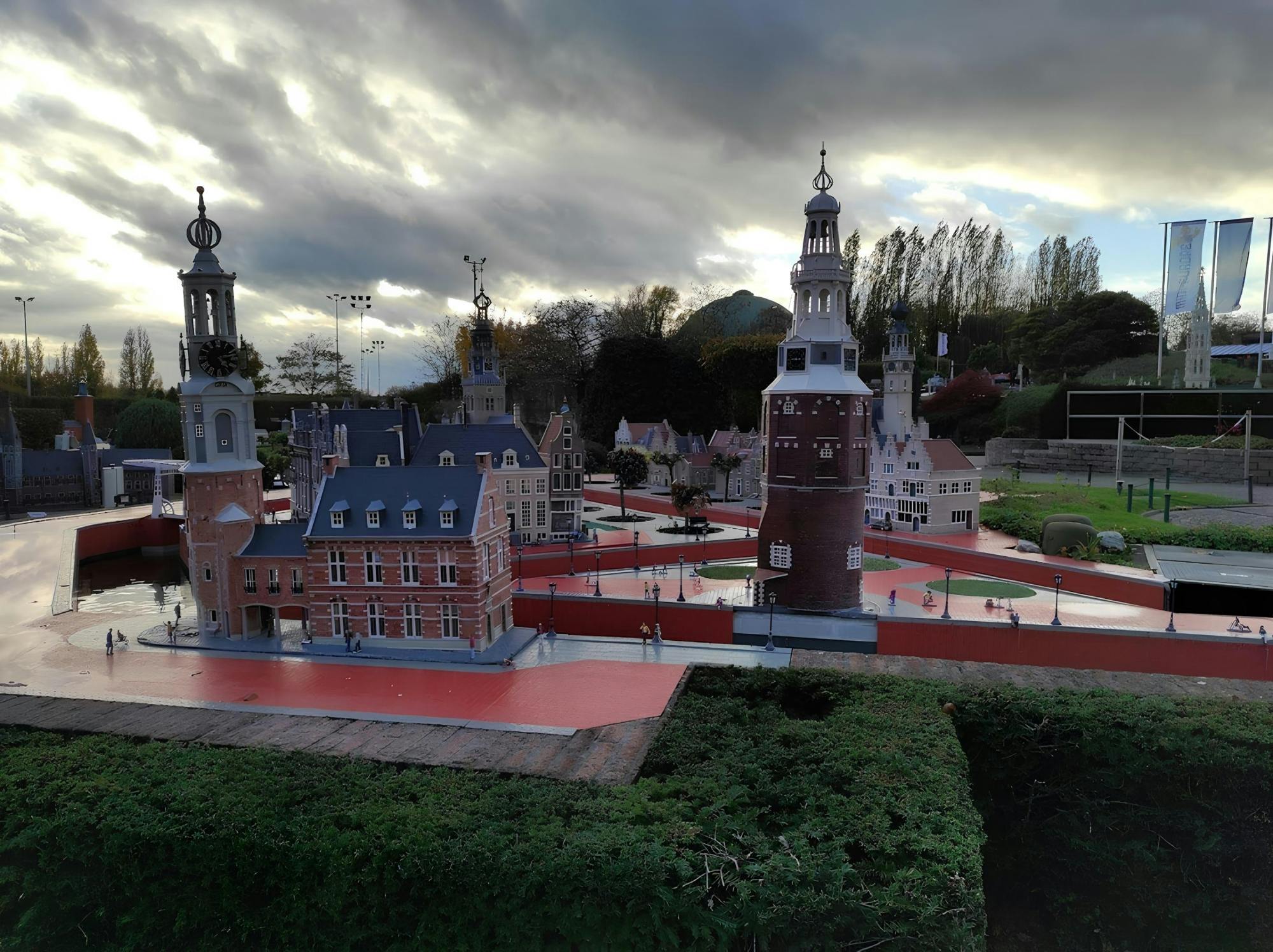 Visita audioguiada de Bruselas con el billete Train World