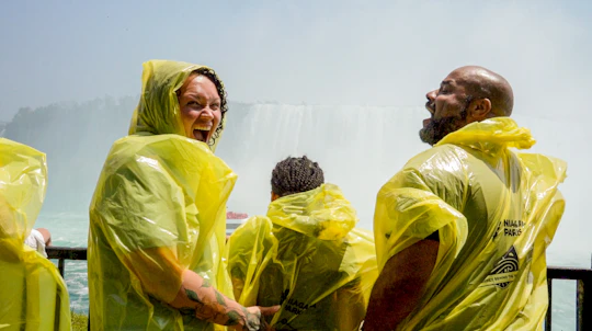 Niagara Falls small group walking tour