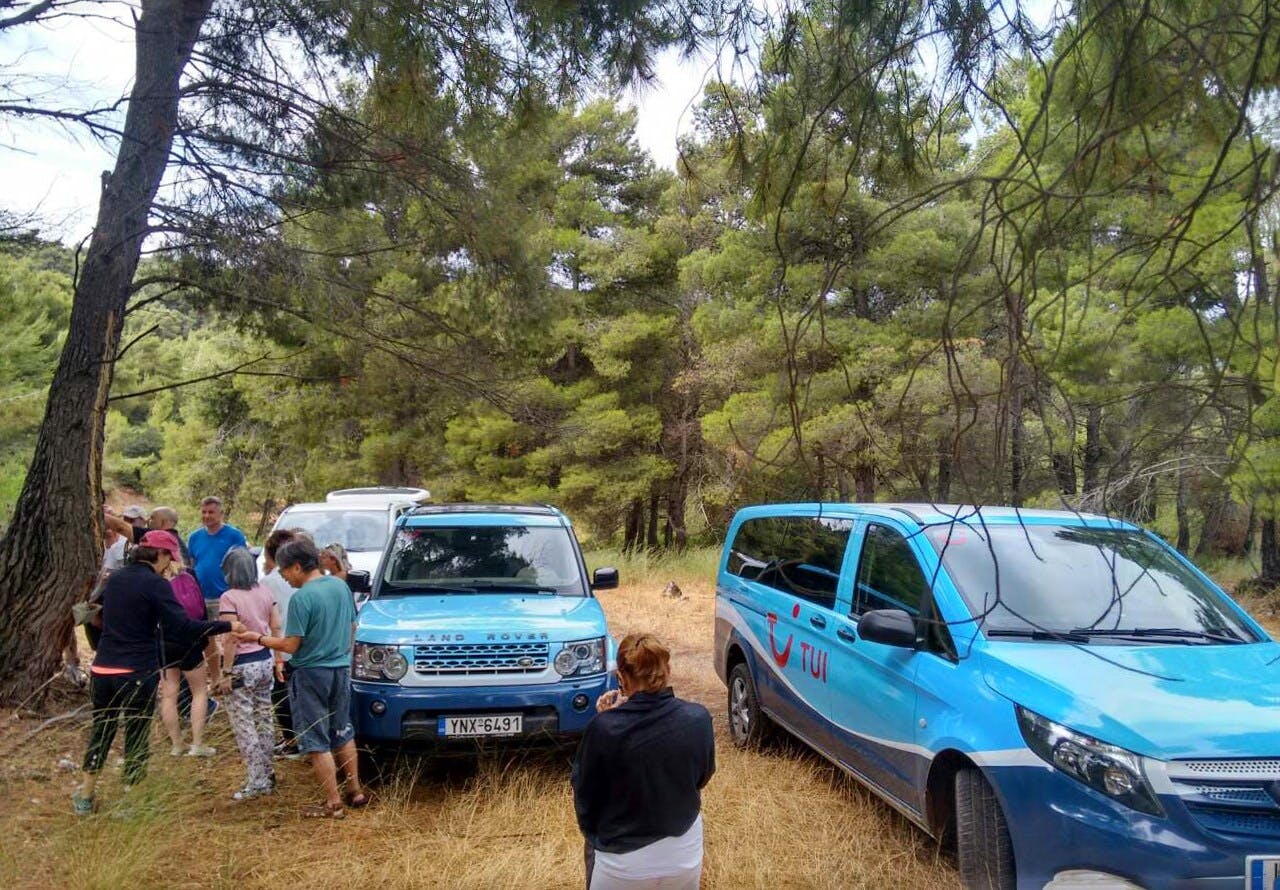 Full-day 4x4 adventure from Athens with traditional Greek lunch