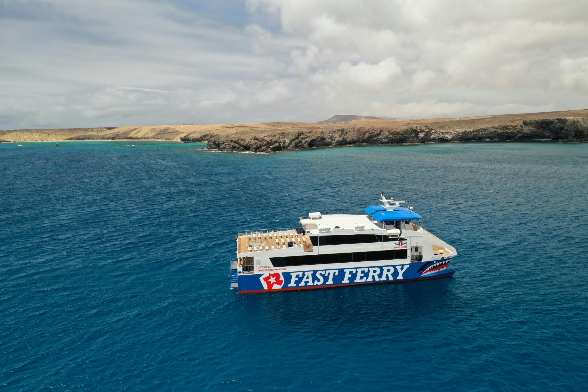 One-way ferry ticket with Lineas Romero to Lanzarote