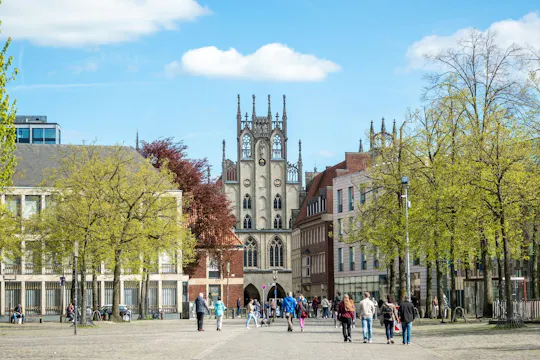 Historic milestones self-guided audio tour in Munster