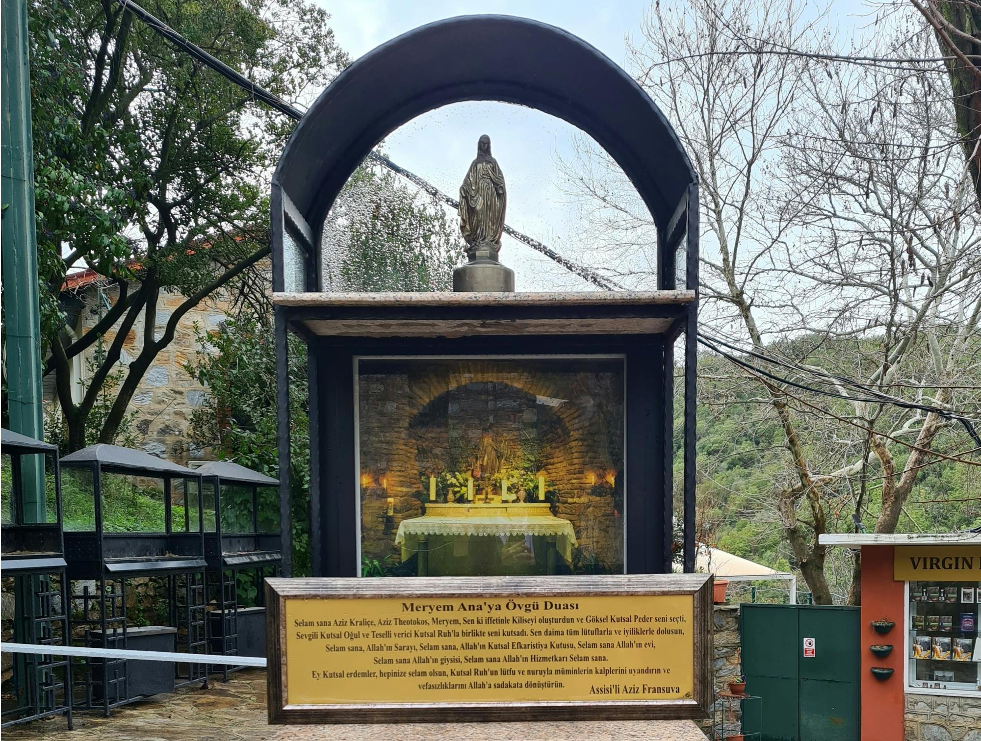 Ancient Ephesus tour with Virgin Mary House visit and lunch