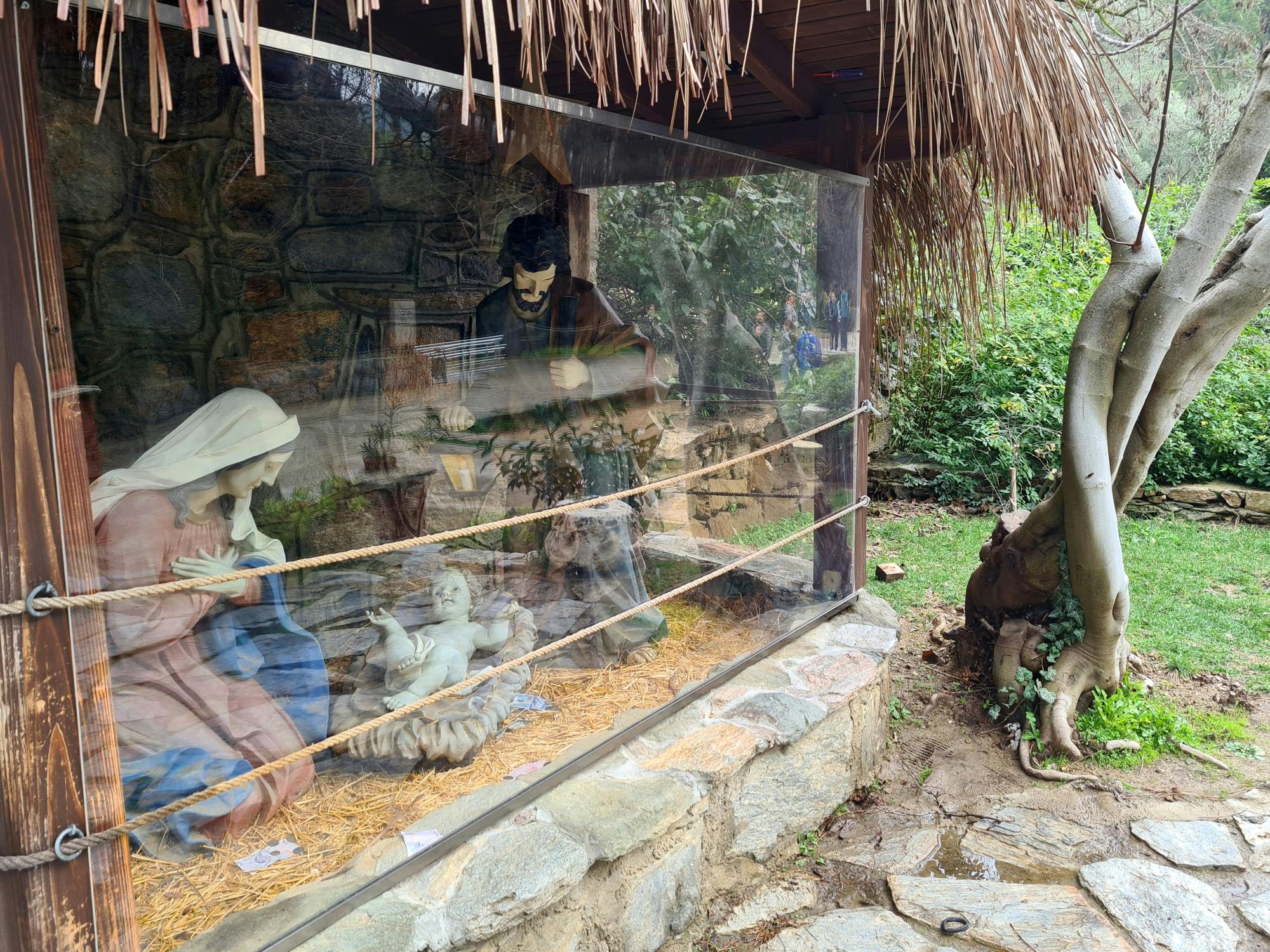 Ancient Ephesus tour with Virgin Mary House visit and lunch