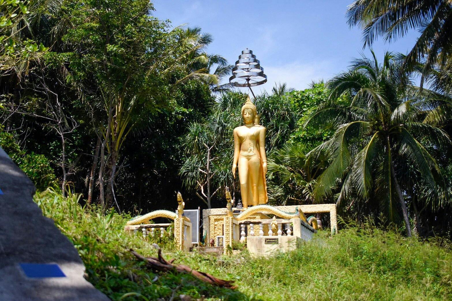 Phuket speedboat island-hopping tour with sunset dinner