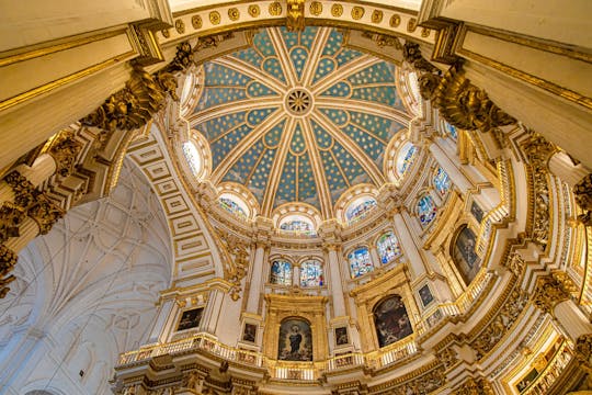 Visita guidata di un'intera giornata ai luoghi di interesse di Granada