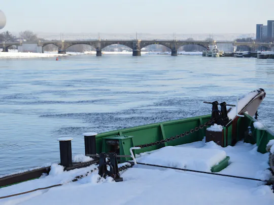Cruzeiro de inverno em Paddle steamer para Pillnitz