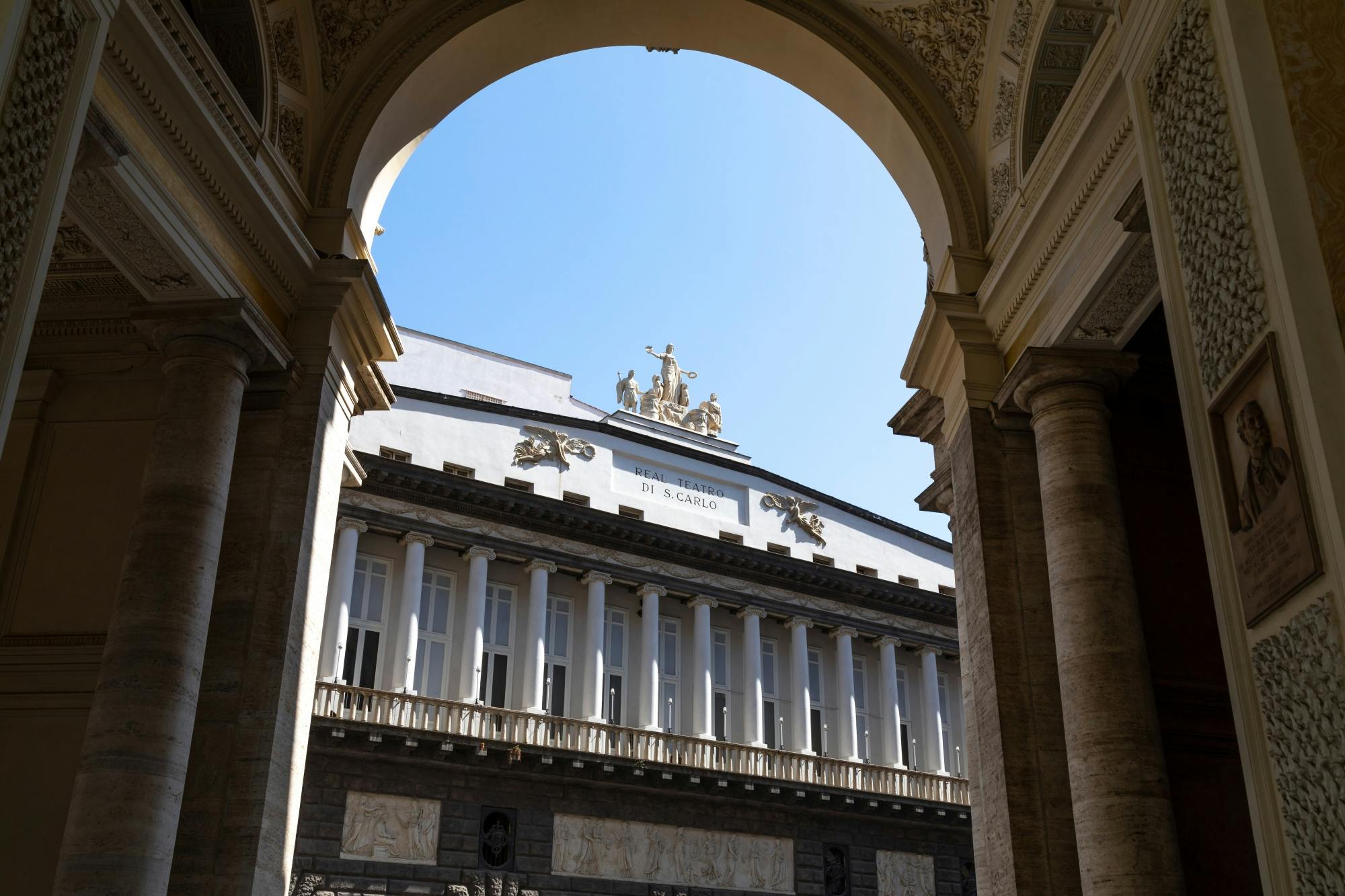 Naples highlights bus and walking tour with coffee and pastry