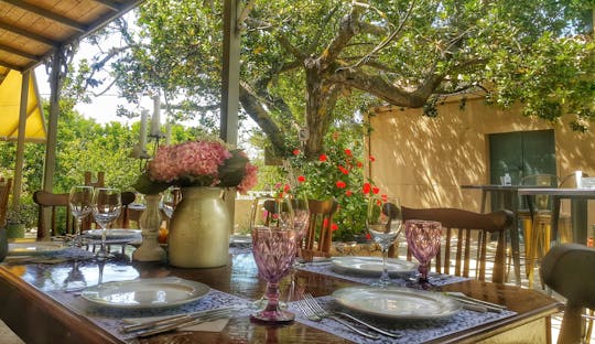 En Kefallinia organic farm and restaurant visit