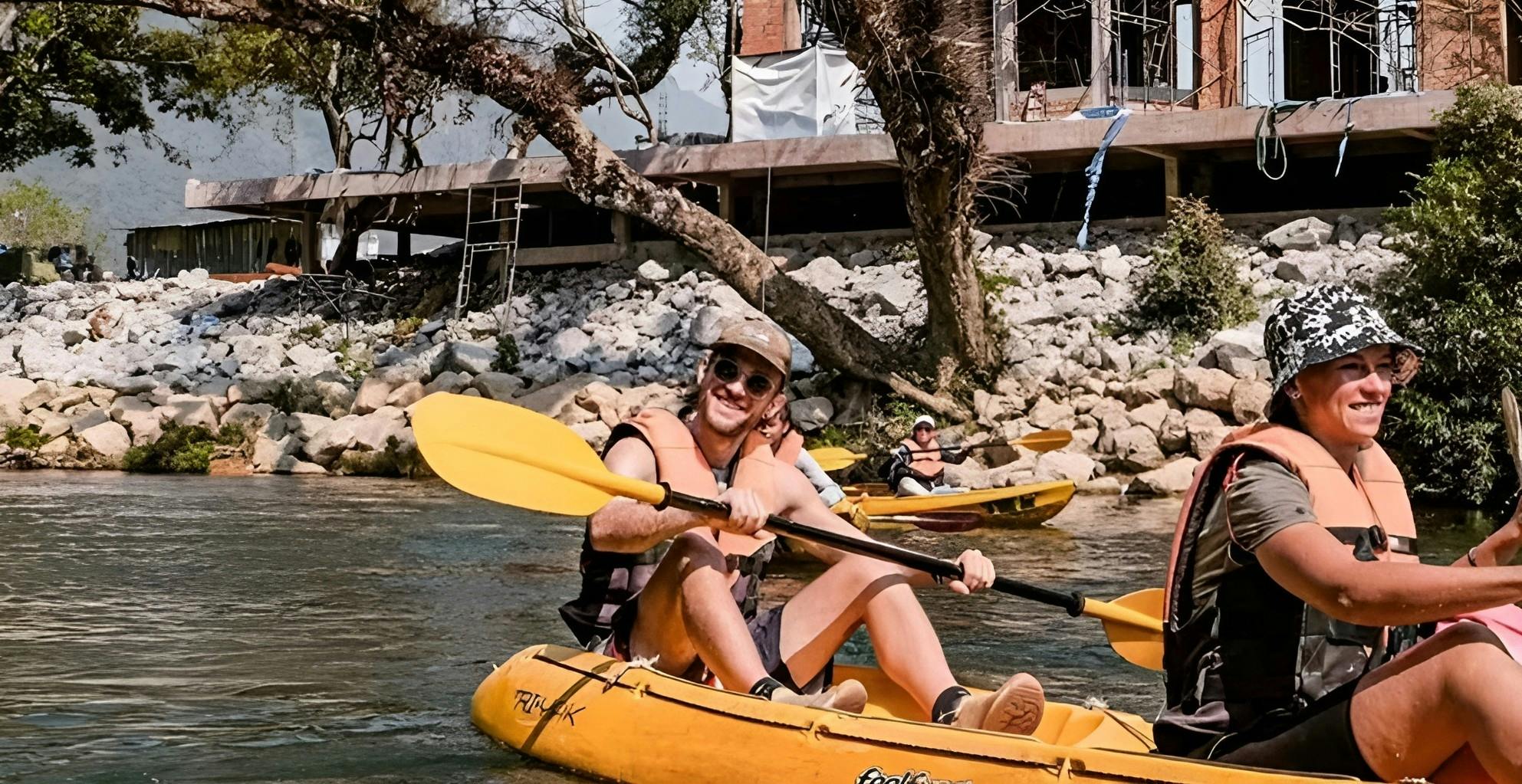 Blaue Lagune 1, Zipline und Kajakabenteuer in Vang Vieng
