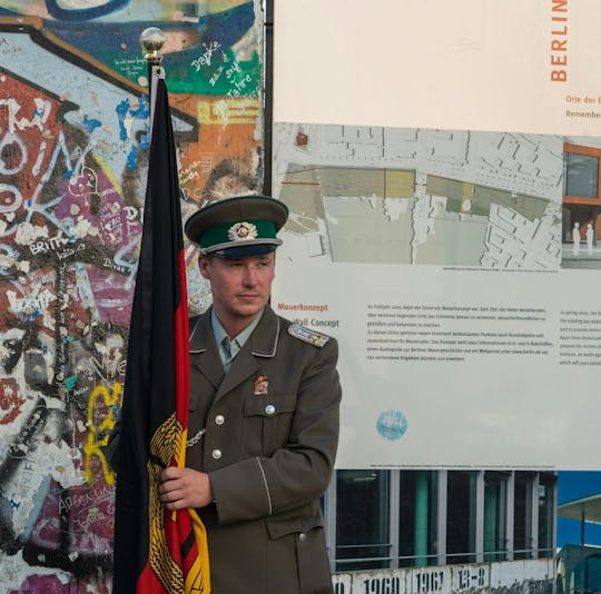 Visita guiada privada a pé pelos locais históricos de Berlim