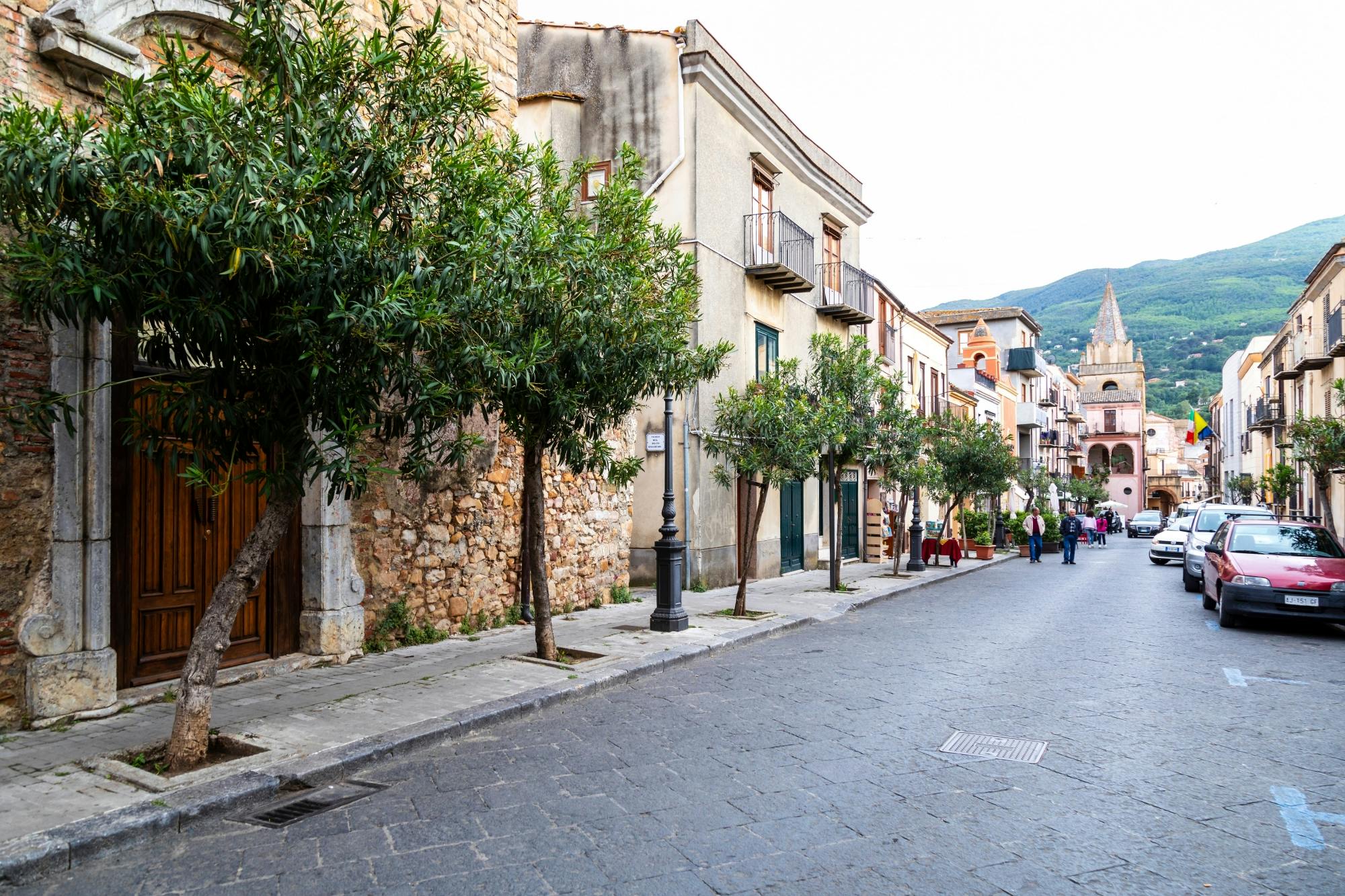 Castelbuono visit and Sicilian dinner in the Madonie Mountains
