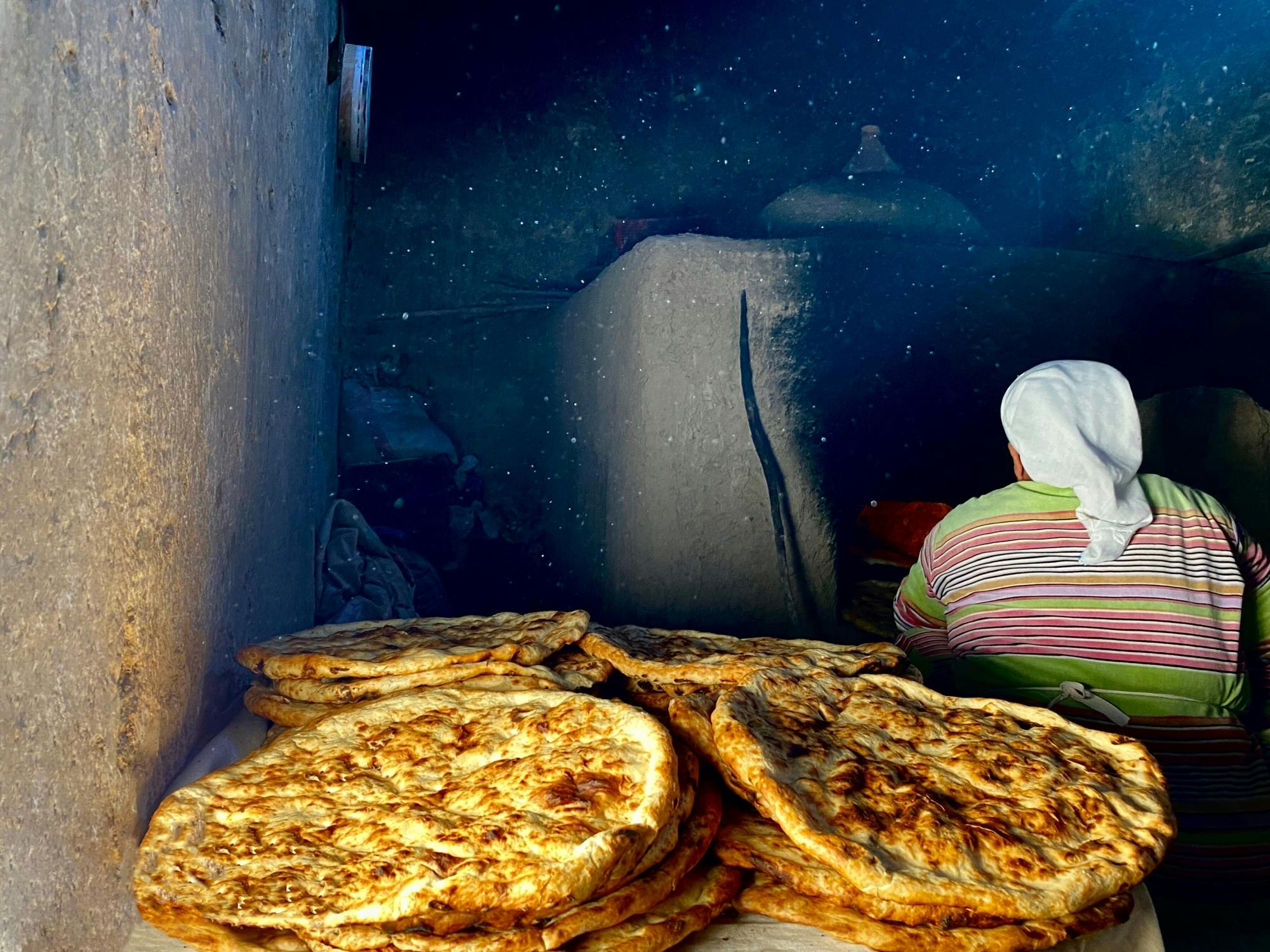 Private full-day tour to Tiout and Taroudant from Agadir