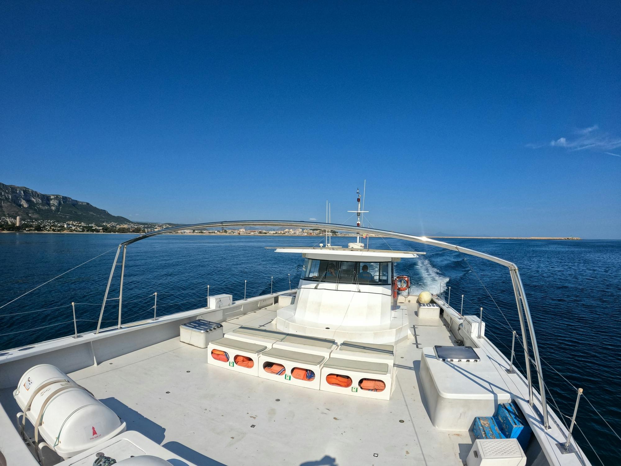 Altea Boat Cruise with Swim Stop and Transport from Benidorm