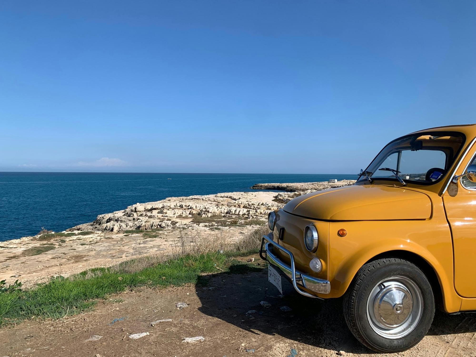 Visite privée à Polignano a Mare en voiture ancienne