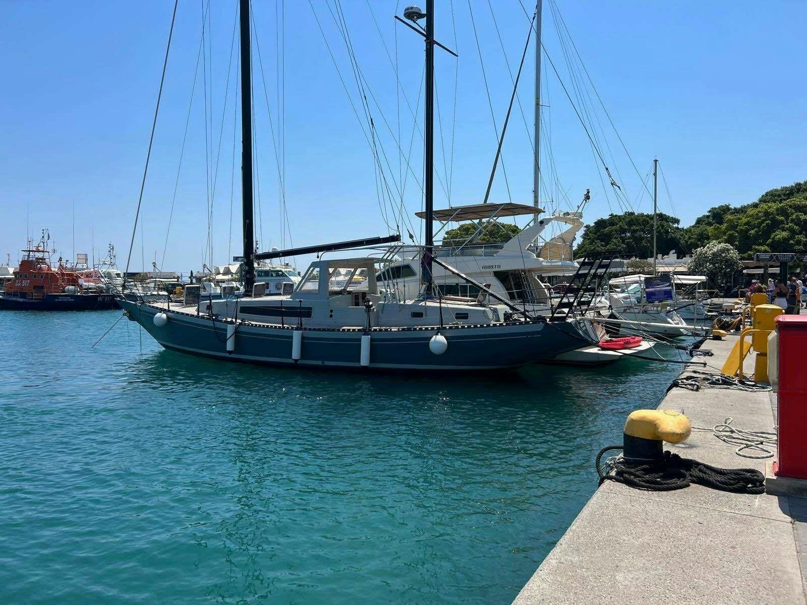 Rhodes bay to bay sailing cruise