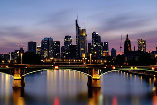 Lounge evening cruise in Frankfurt