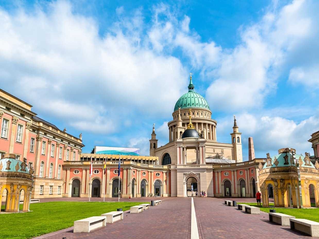 Potsdam best intro walking tour with a local