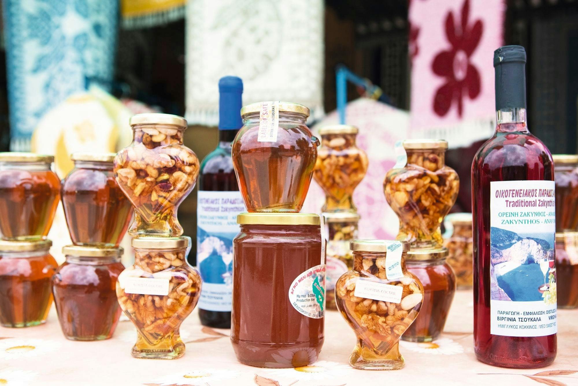 Full-day Capri island Boat tour with lunch